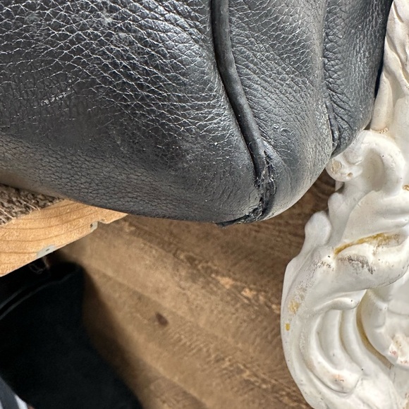 Longchamp Le Foulonné Leather Briefcase (Black) - Picture 10 of 15